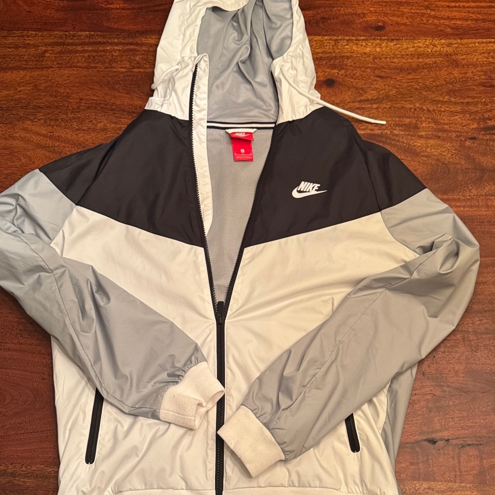 Nike Black and Gray Windbreaker Jacket - M